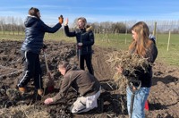 IMG 5110 De Første Planter Er Plantet